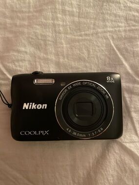 Nikon COOLPIX a300 Compact Digital Camera - Black
